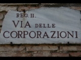 01597 ostia - regio ii - via delle corporazioni - schild.jpg